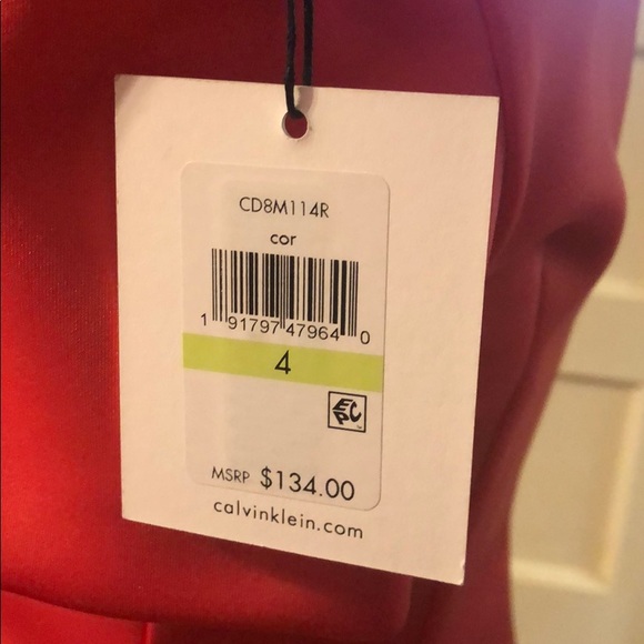 Coral dress - Picture 4 of 6